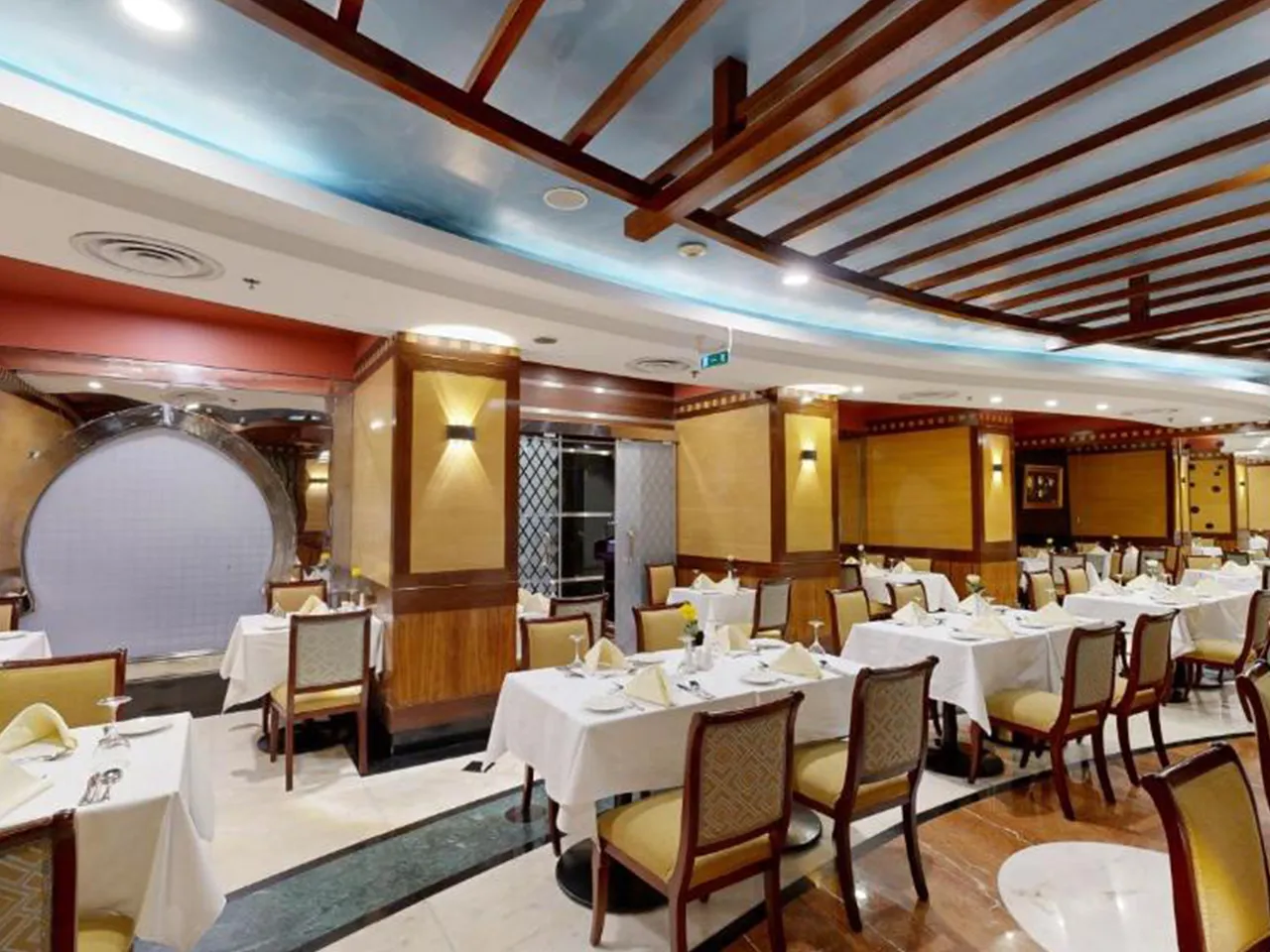 Leader Al muna kareem