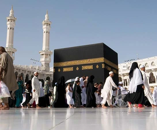 10 Nights 4 Star April Umrah Package