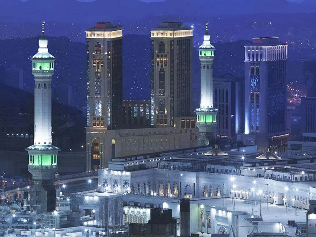 4 Star 10 Nights Special December Umrah Package