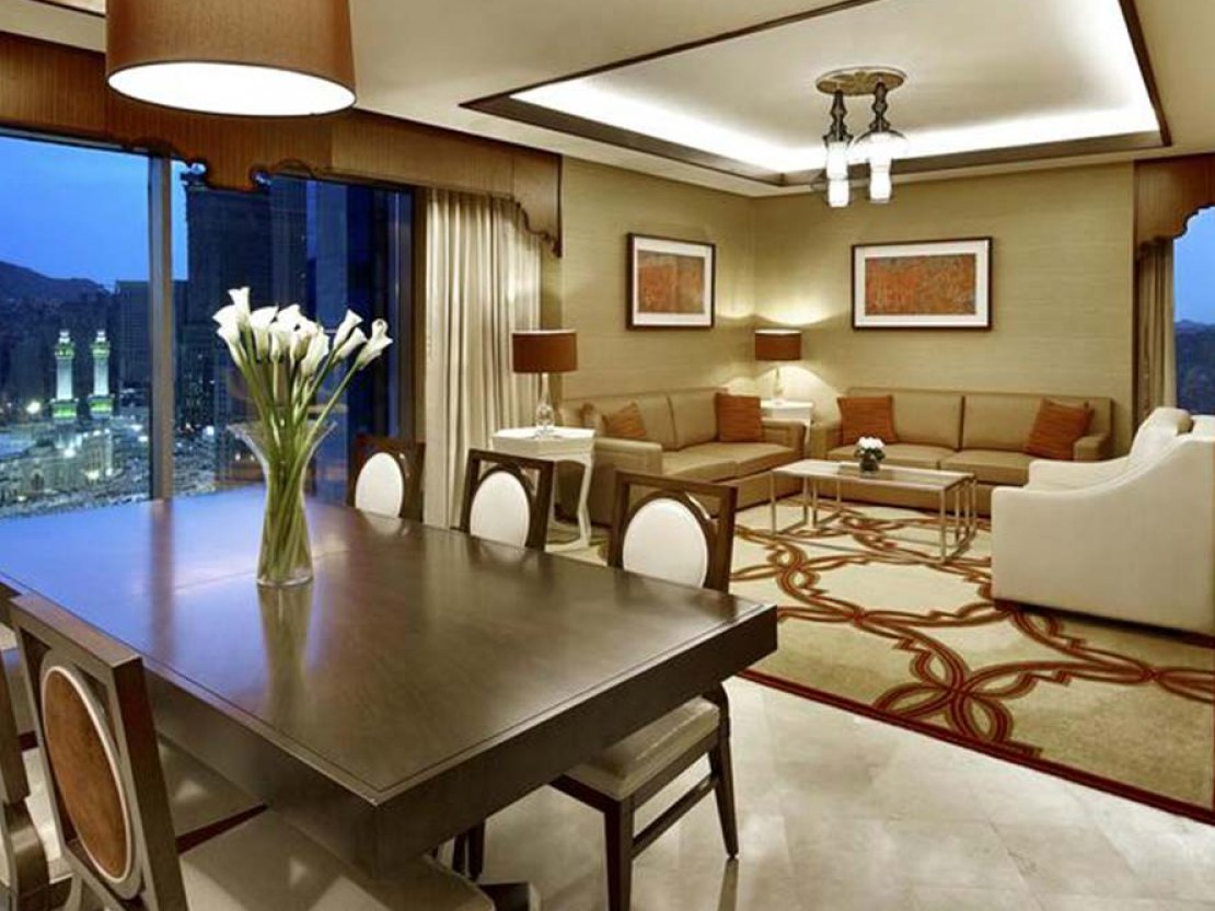 5 Star 12 Nights December Holidays Umrah Package 2025