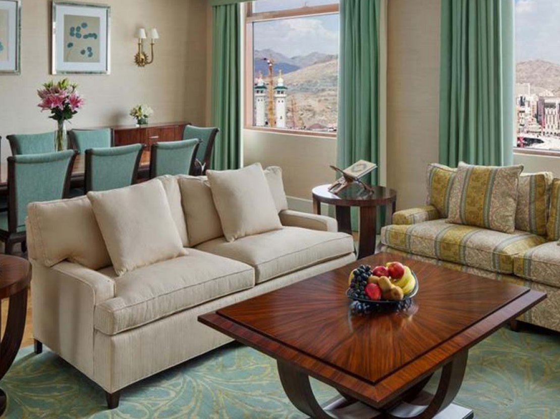 5 Star 14 Nights December Holidays Umrah Package 2025