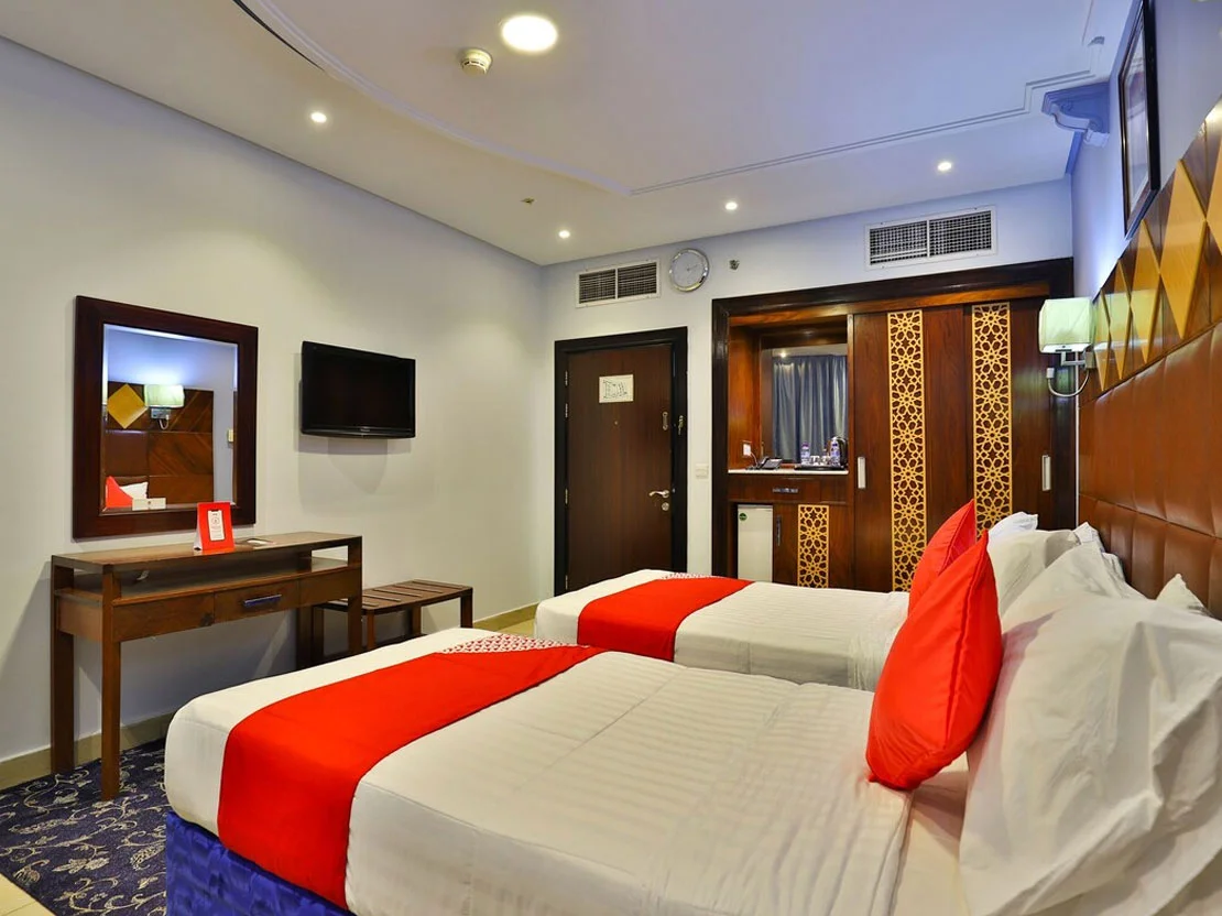 3 Star 12 Nights December Umrah Package 2025