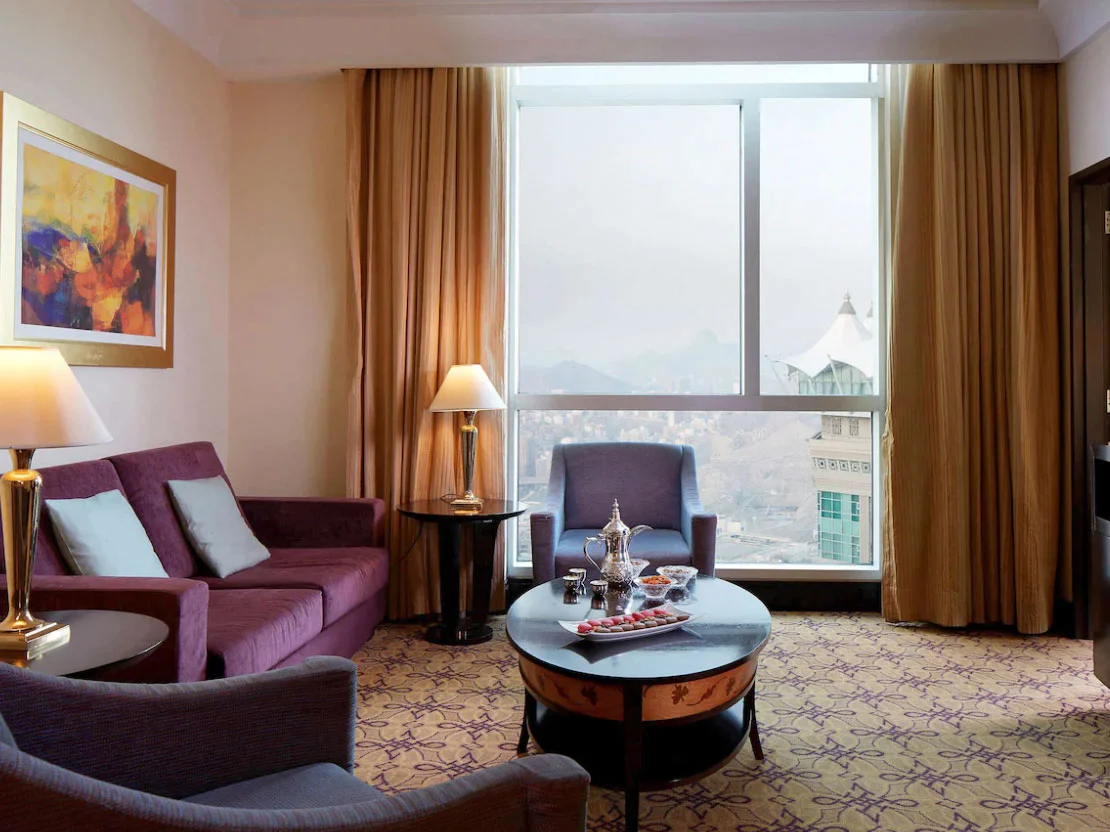 5 Star 10 Nights December Umrah Package 2025