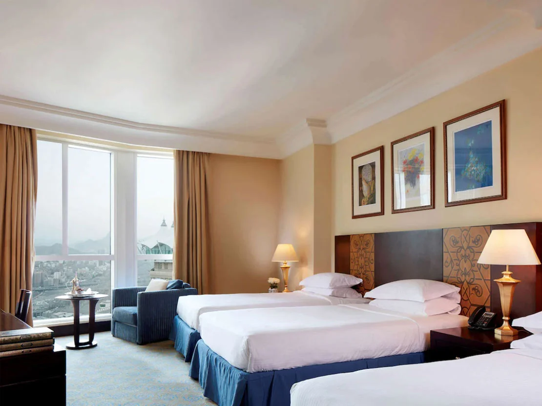 5 Star 10 Nights December Umrah Package 2025