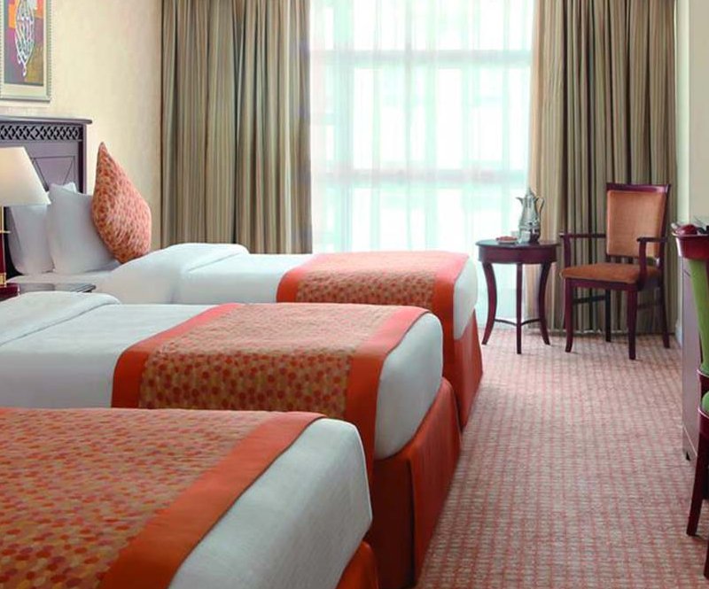 4 Star 7 Nights December Holidays Umrah Package 2025