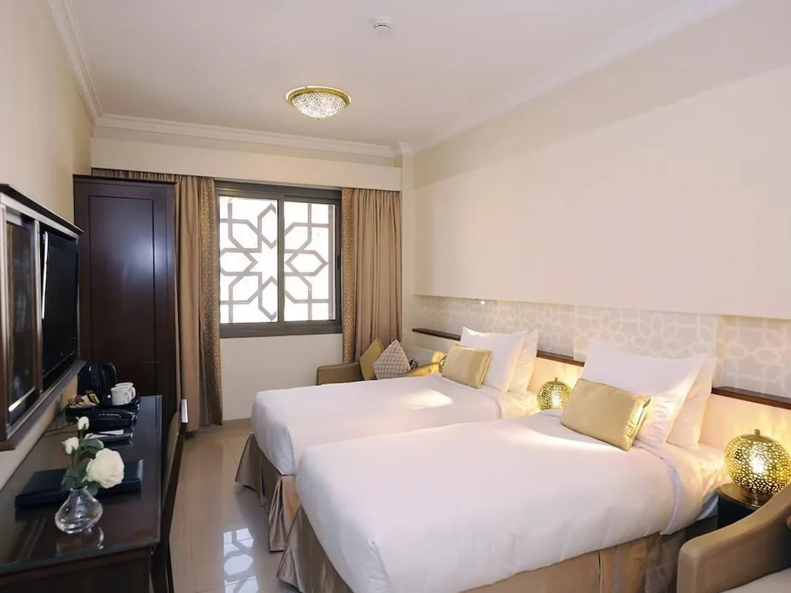 3 Star 7 Nights December Umrah Package 2025